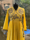 Mul ethnic suit