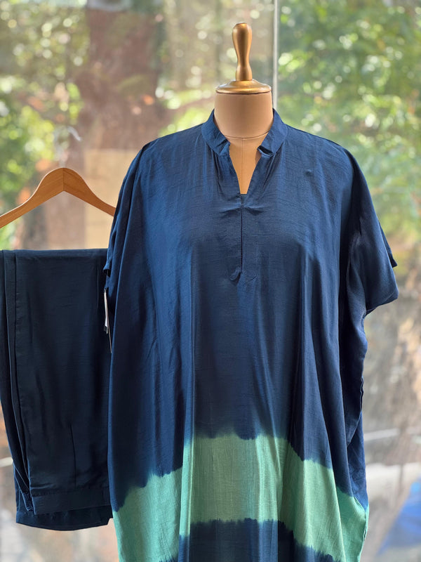 Blue Shaded Kaftan Set