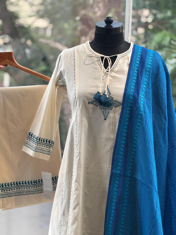Blue Mangalgiri Dupatta Set