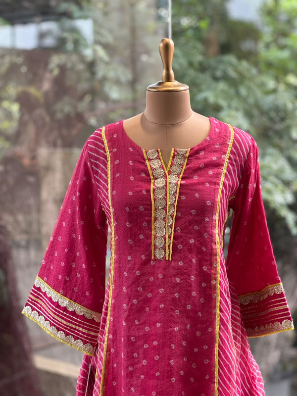 Pink Leheriya Panel Suit