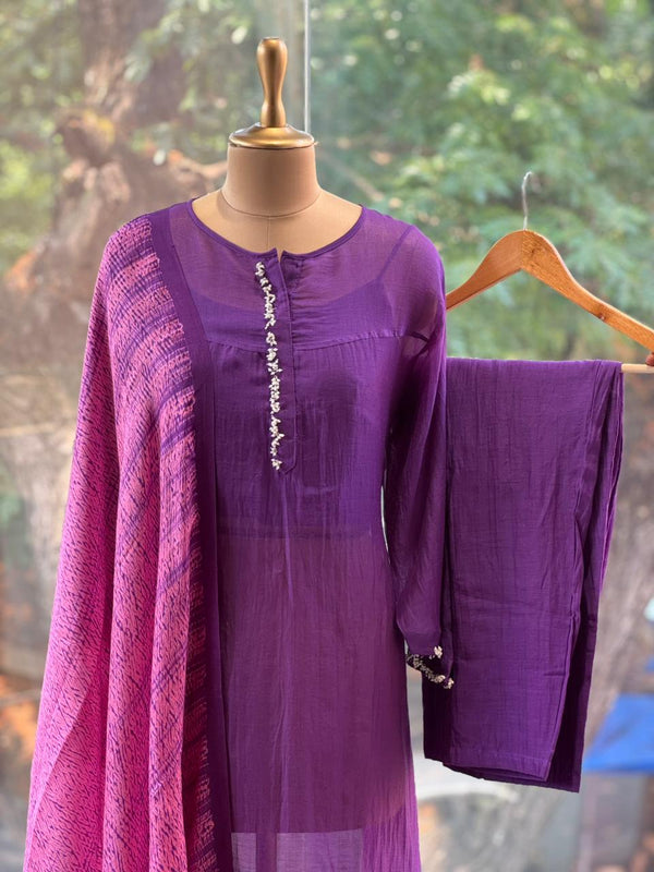 Purple Mul Suit with Shibori Dupatta