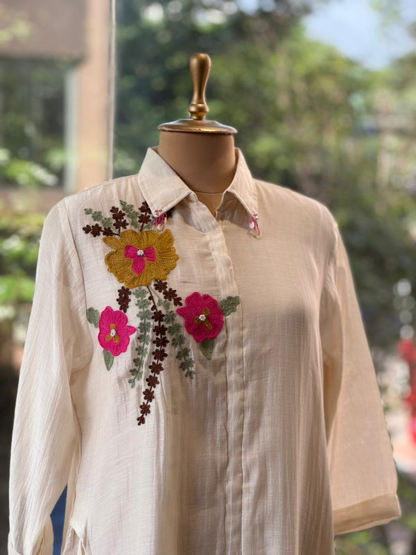 Half White Mul Tunic