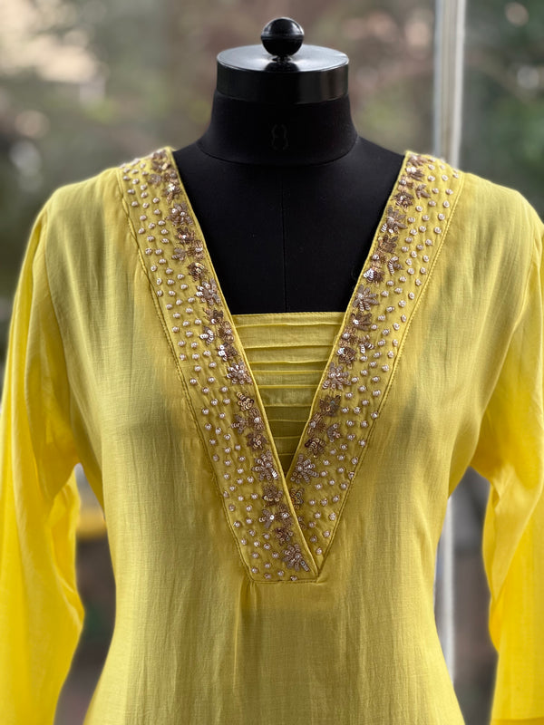 Yellow Mul Knot Work Suit