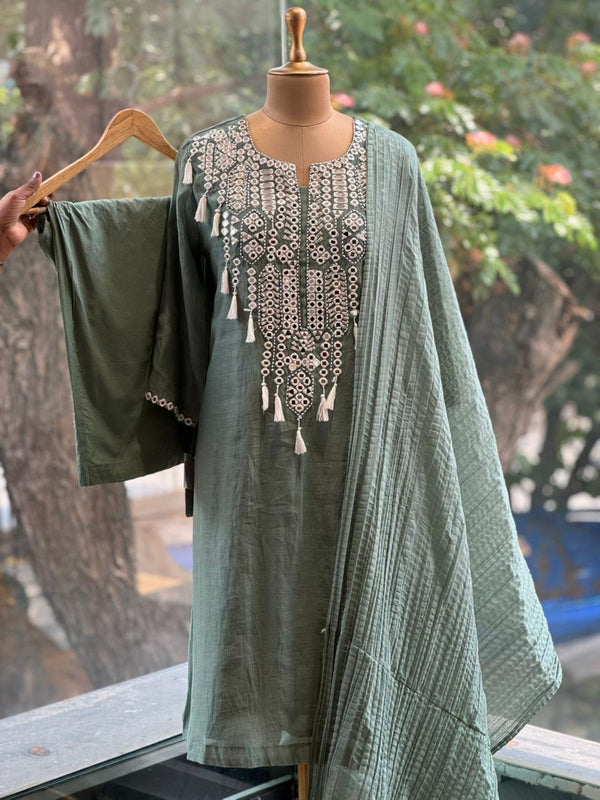 Green Mirror Yoke Dupatta Set