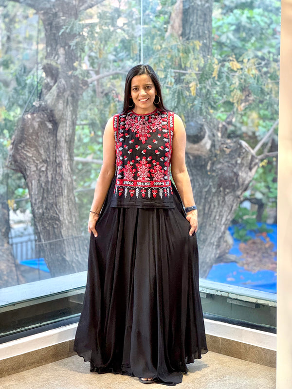 Black Skirt set