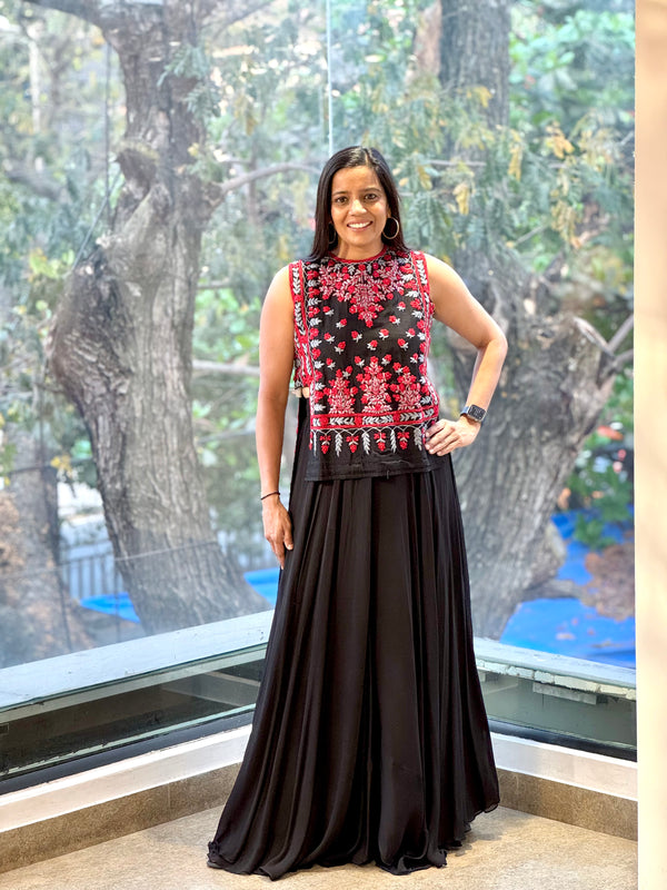 Black Skirt set