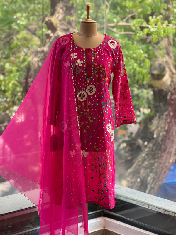 Pink Mul Embroidery Suit