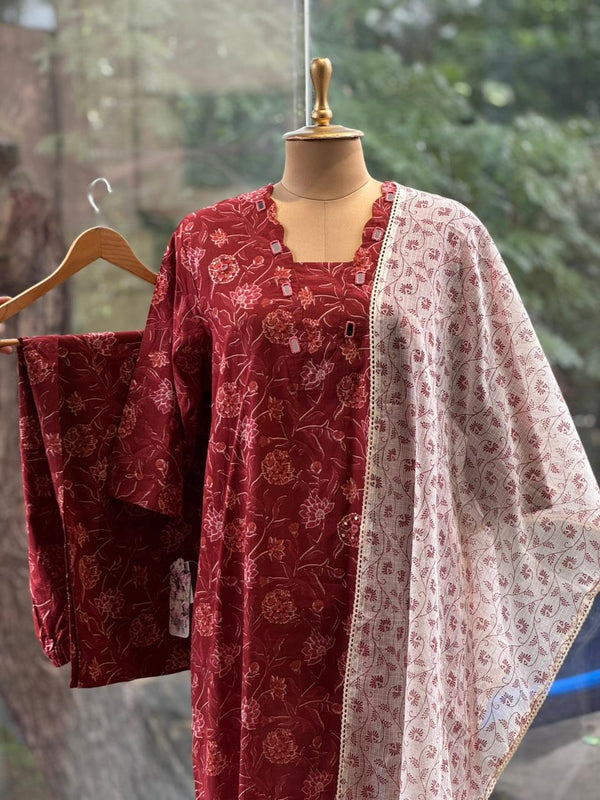 Maroon Floral Printed Dupatta Set