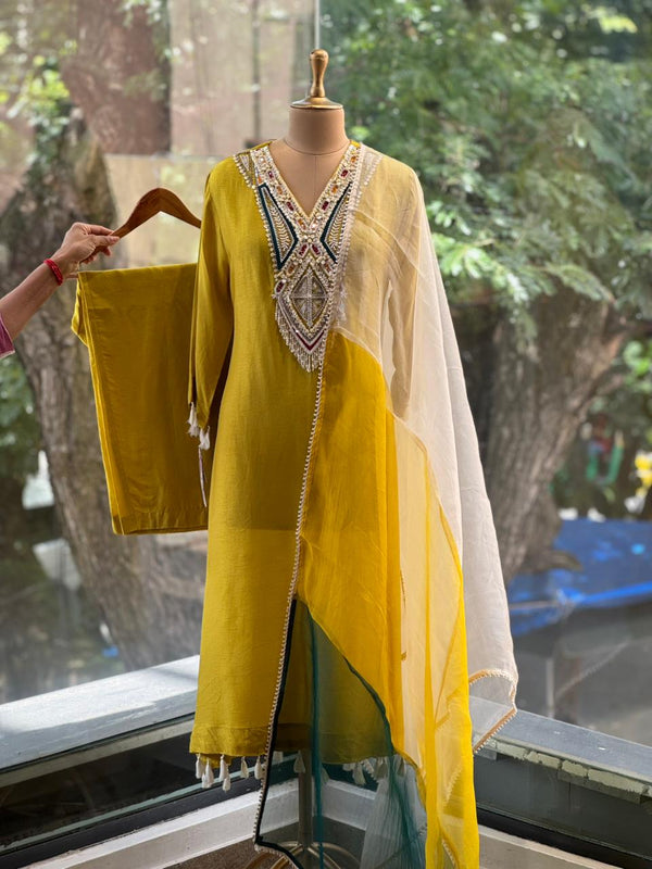 Yellow Color Block Dupatta Set