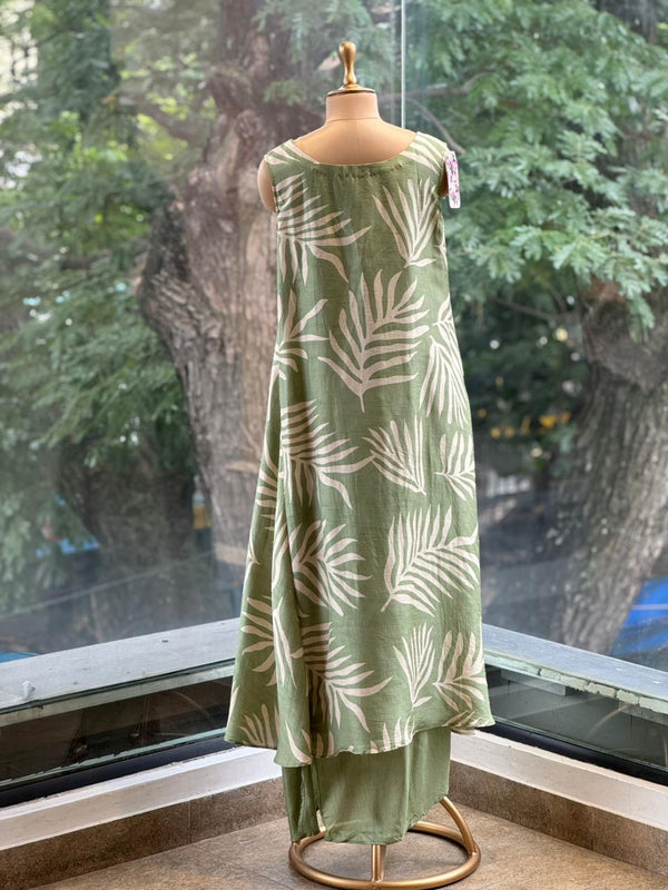 Pastel Green Pleated skirt Set