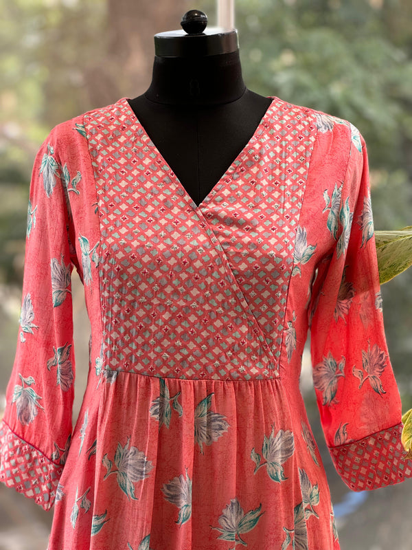 Peach V neck Leaf Print Tunic