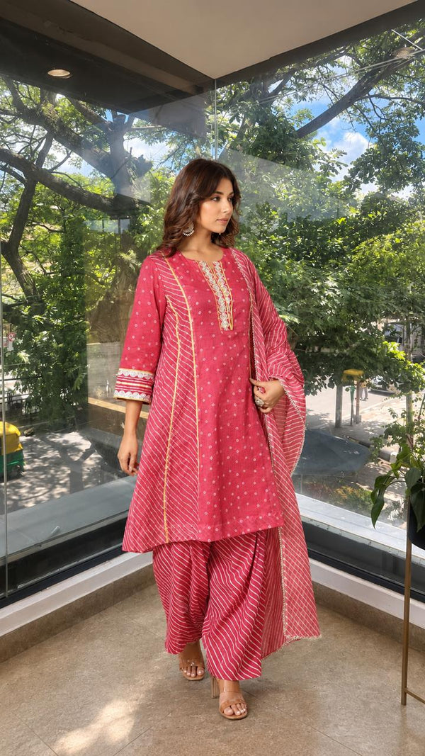 Pink Leheriya Panel Suit