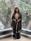 Black Bnadhej Print Cape Set