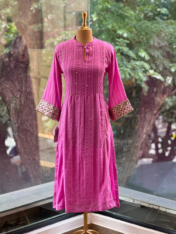 Pure Cotton Self-Weaving Lines Kurta Set with Kota Doria Dupatta