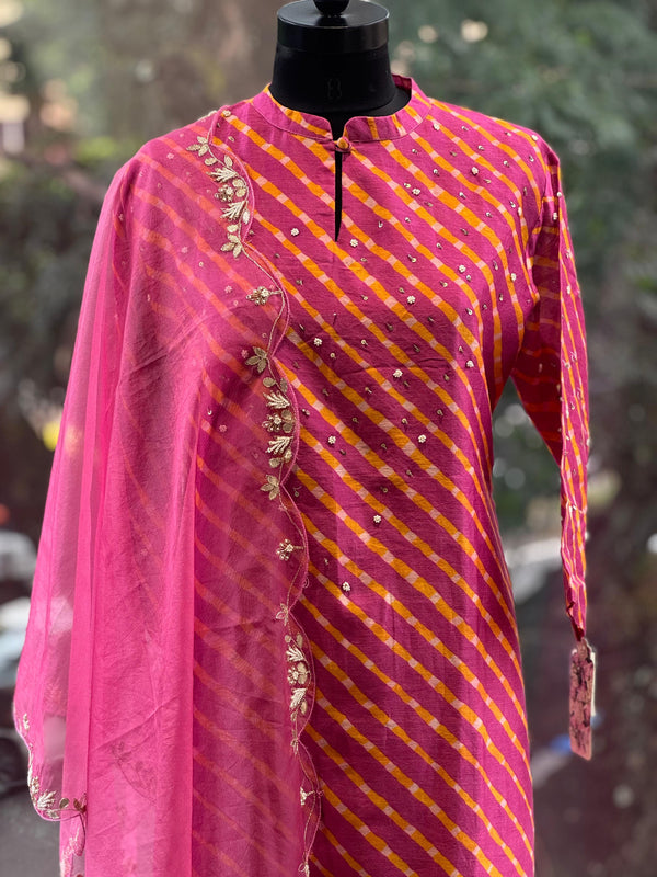 Pink Leheriya Dupatta Set