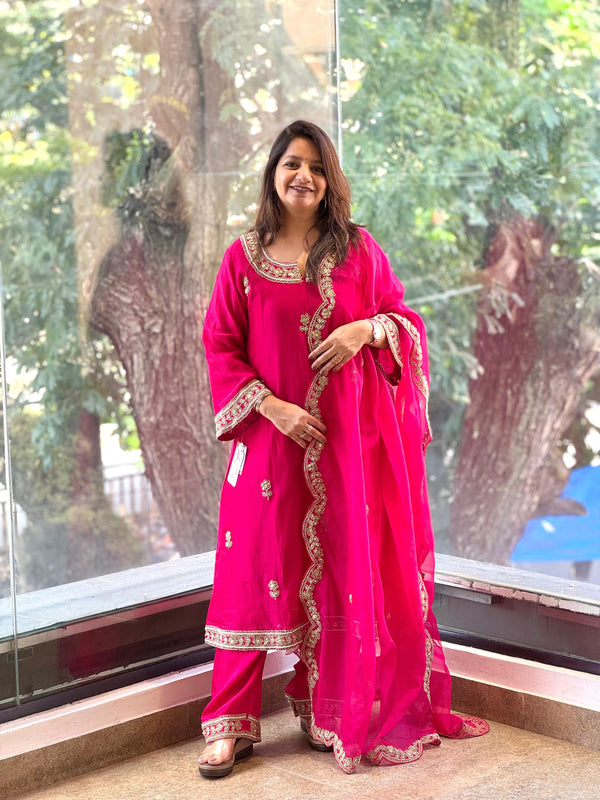 Pink Scallop Dupatta Set
