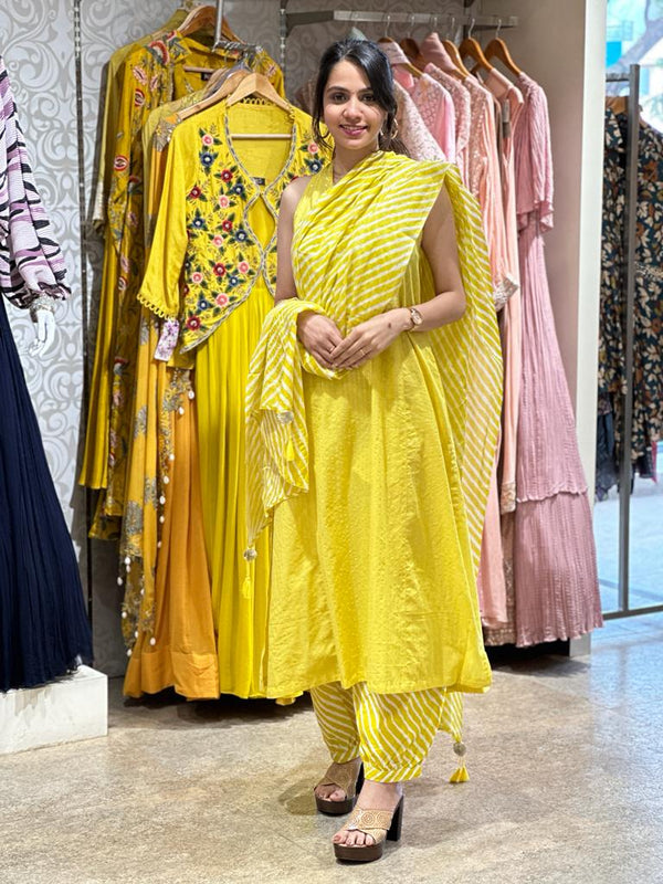 Yellow Halter Neck Dupatta Set