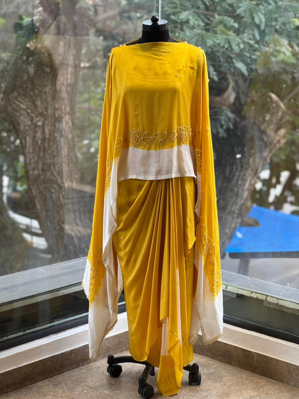 Yellow Cape Set