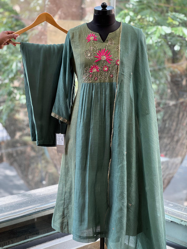 Green Tissue Mix Suit