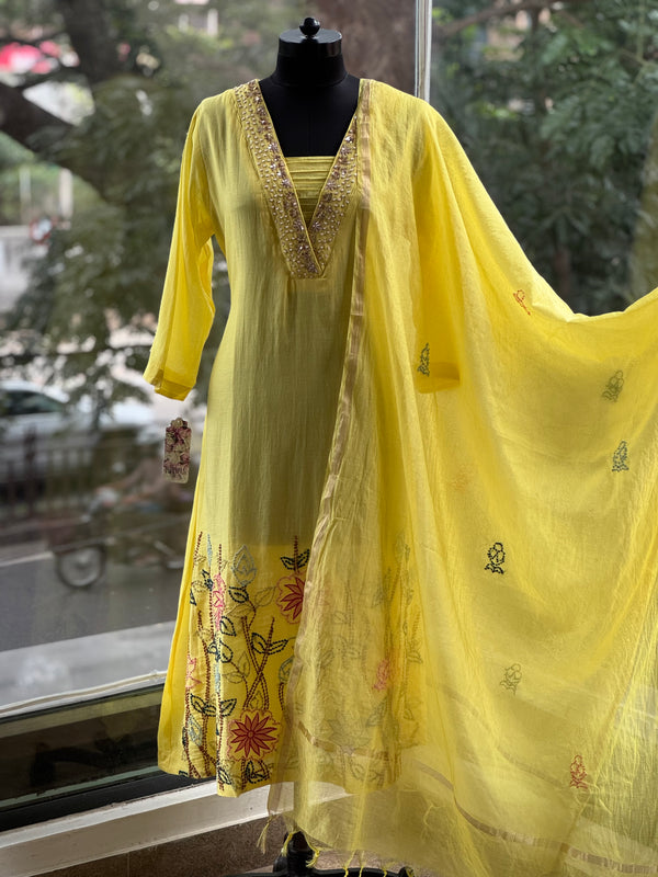 Yellow Mul Knot Work Suit