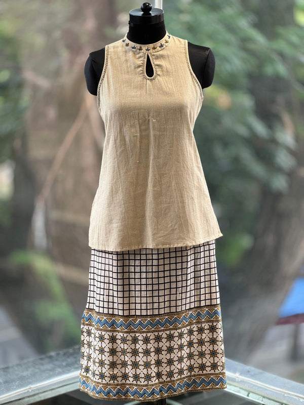 Beige Lenin Skirt Set