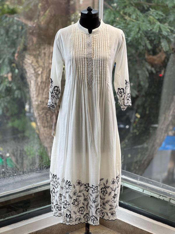 Cream Pin-Tux Yolk Tunic
