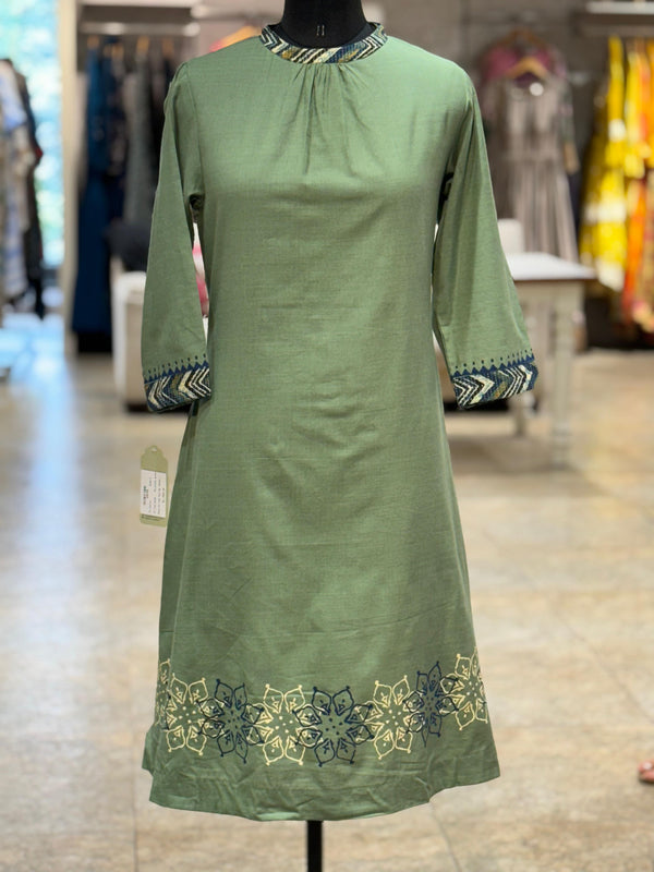 Green Closed Collar Tunic