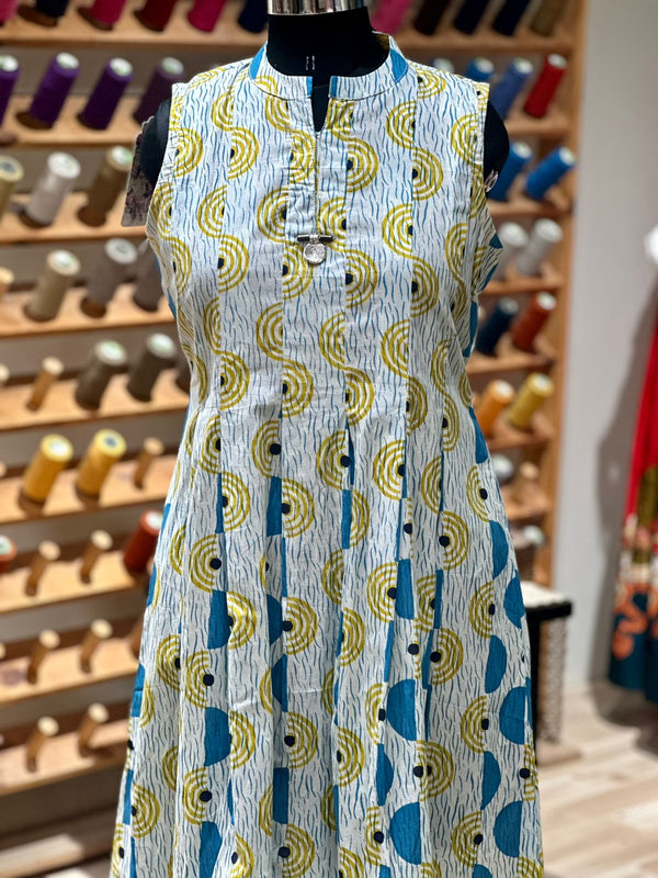 Sleeveless Tunic