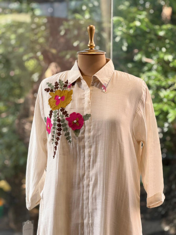 Half White Mul Tunic