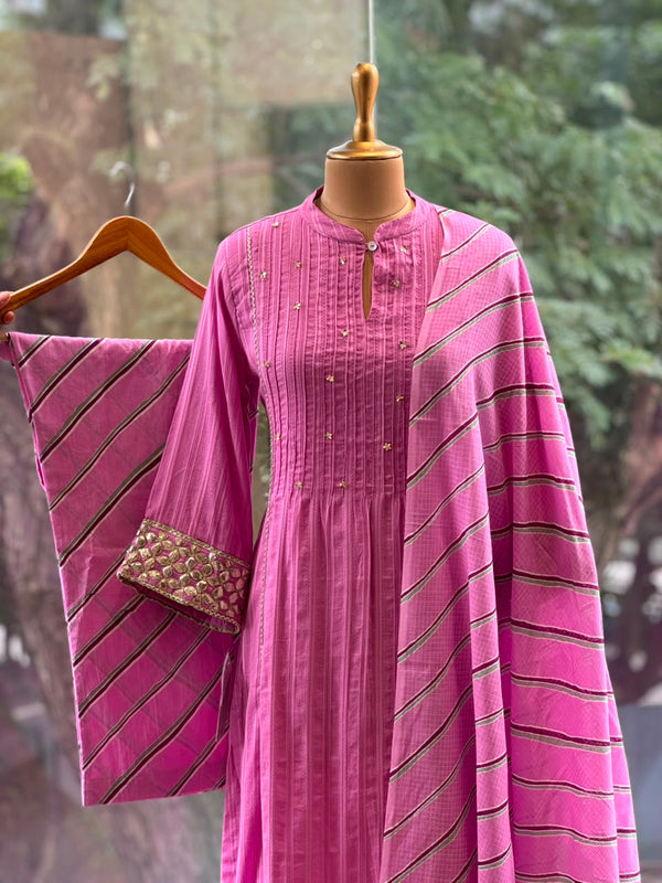 Pure Cotton Self-Weaving Lines Kurta Set with Kota Doria Dupatta