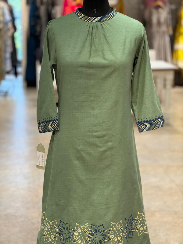 Green Closed Collar Tunic