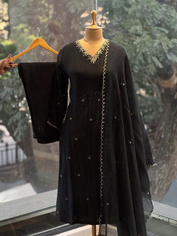 Black Pita Work Suit