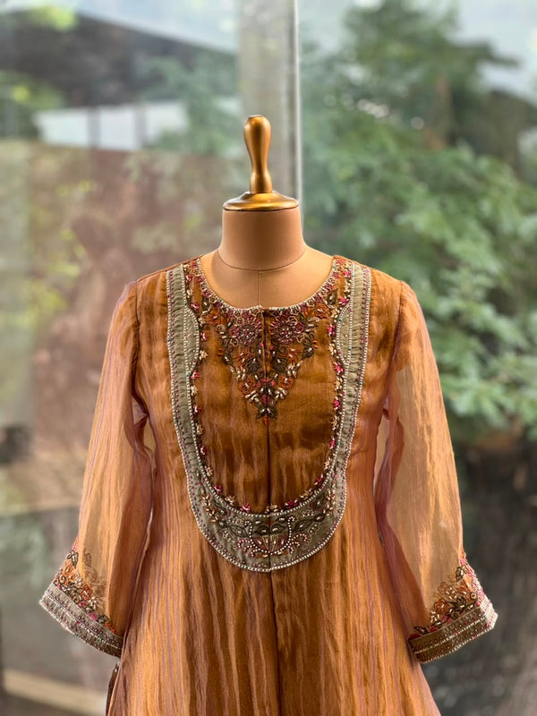 Dull Gold Glass Tissue Suit