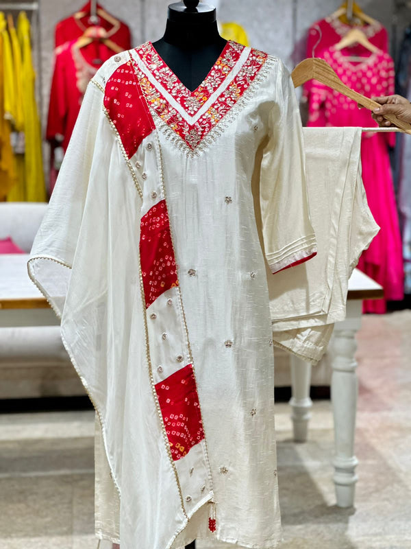Off White Gota Neck Suit