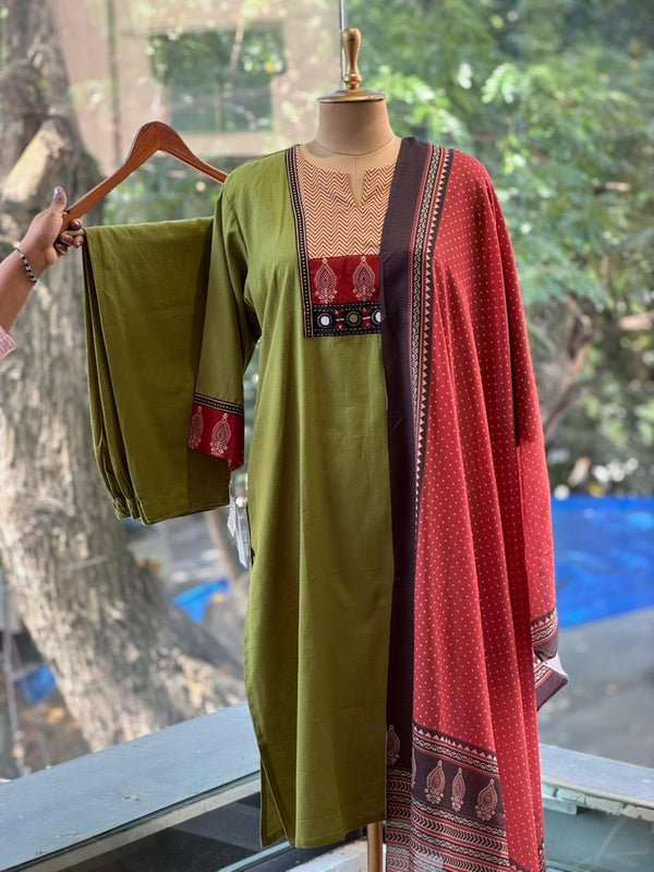 Green Printed Dupatta Set