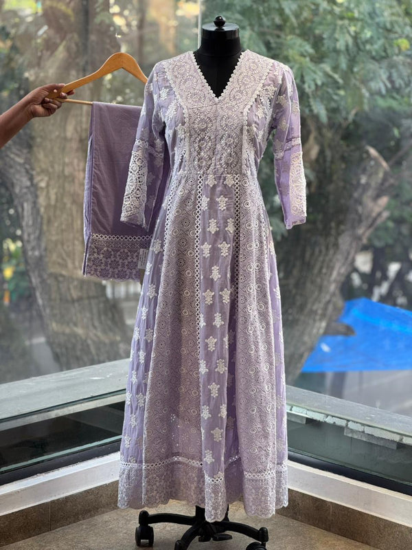 Mauve Emroidered Set