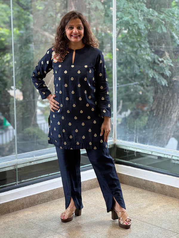 Navy Blue Embroidered Banarasi Co Ord