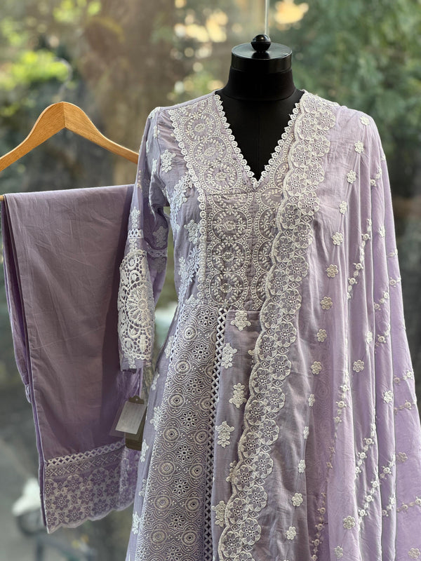 Mauve Emroidered Set