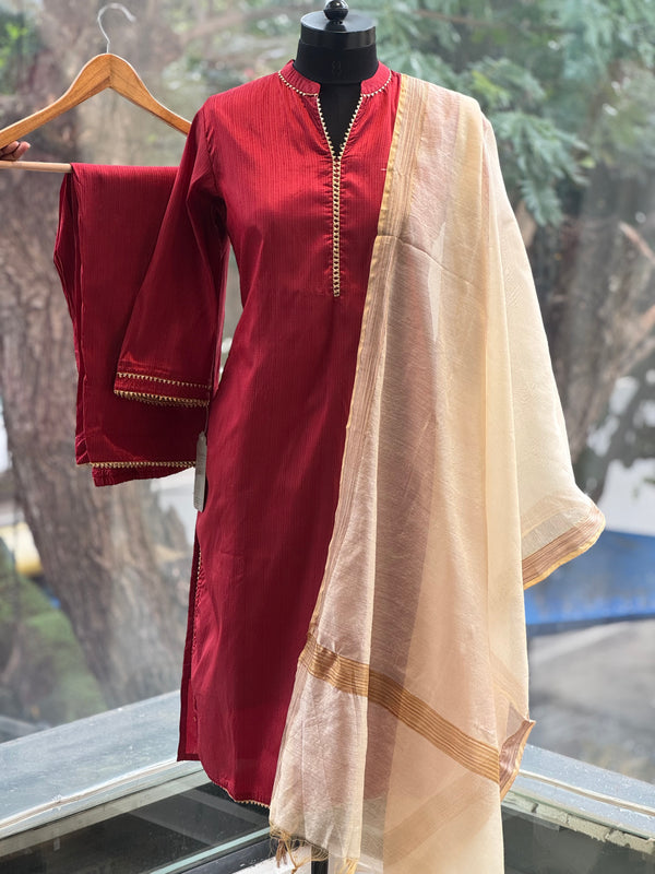 Maroon Dupatta Srt