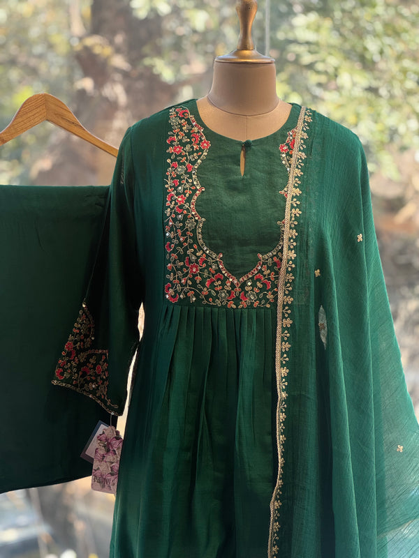 Green Tissue Yolk Suit