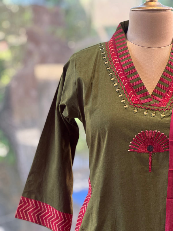 Green Mirror Work Dupatta Set