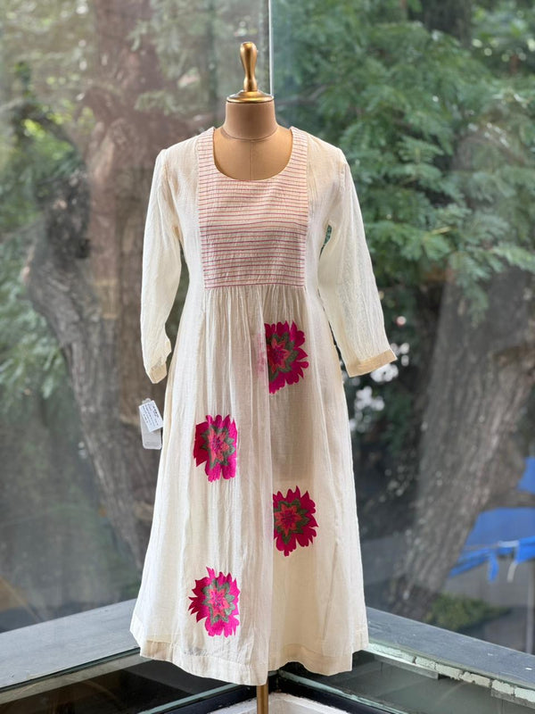Half White Floral Embroidery Tunic