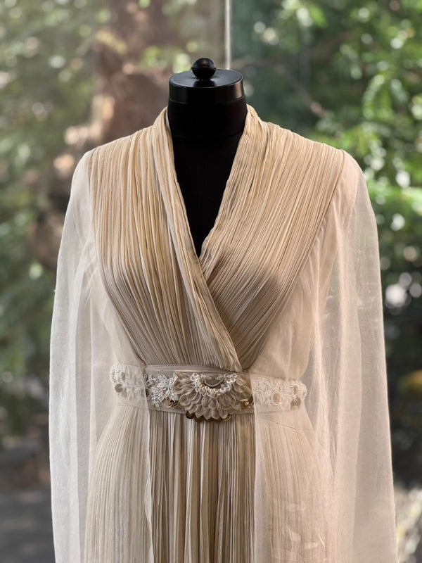 Half White Tail Sleeves Gown