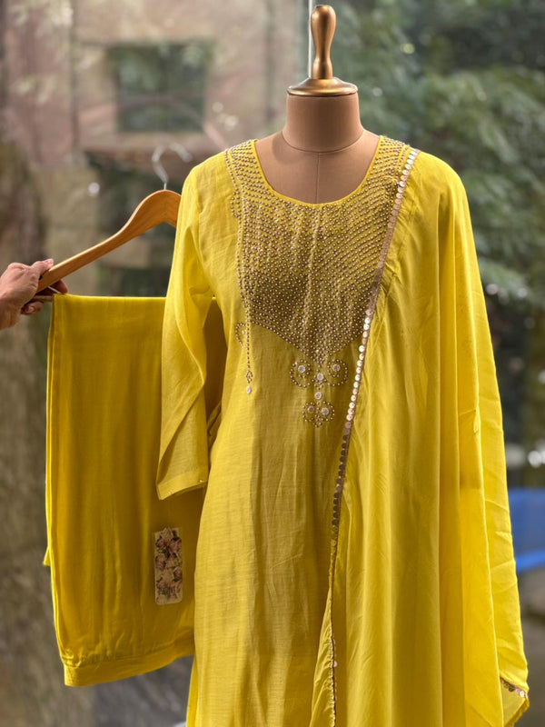 Yellow mul Knot Work Suit