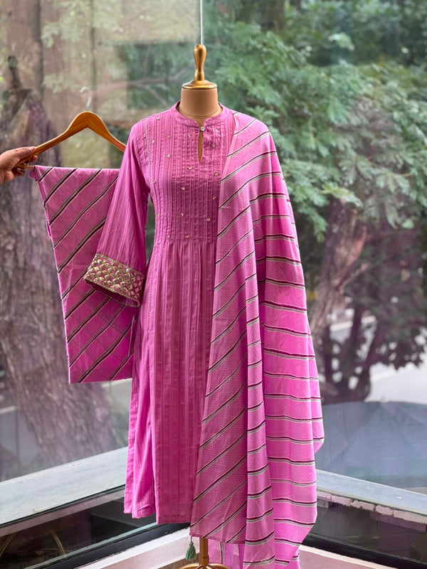 Pure Cotton Self-Weaving Lines Kurta Set with Kota Doria Dupatta