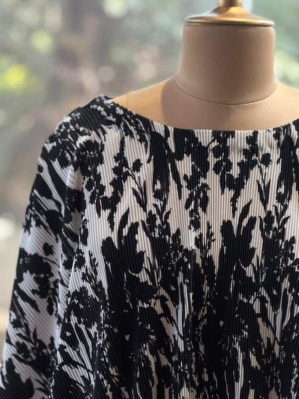 Black Crushed Cape Set