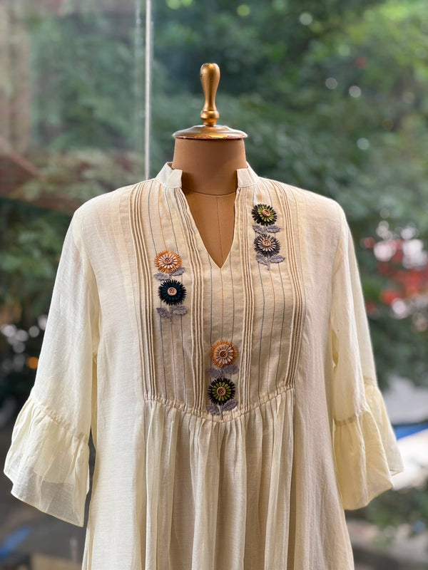 Half White Mul Tunic