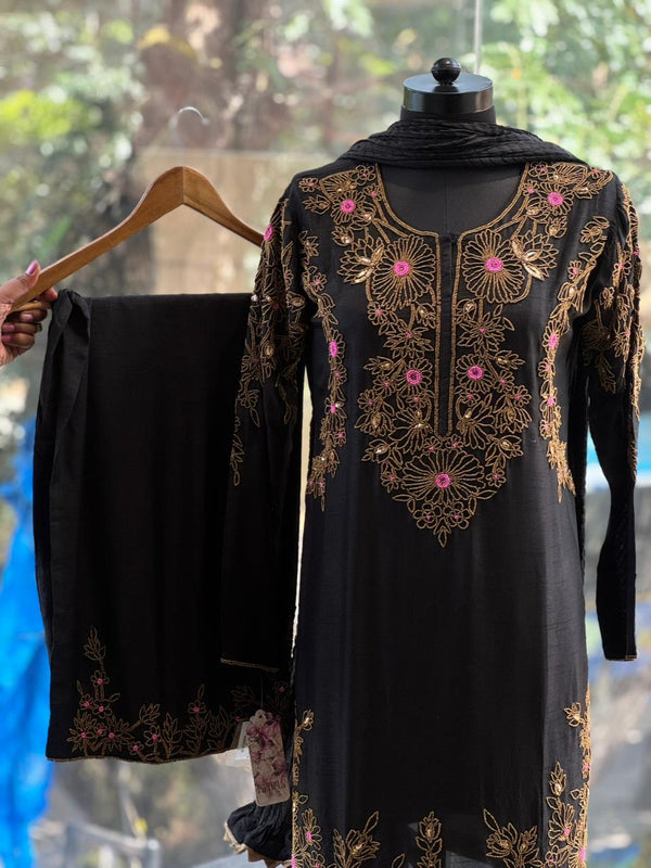 Black Gold Beads Work Suit
