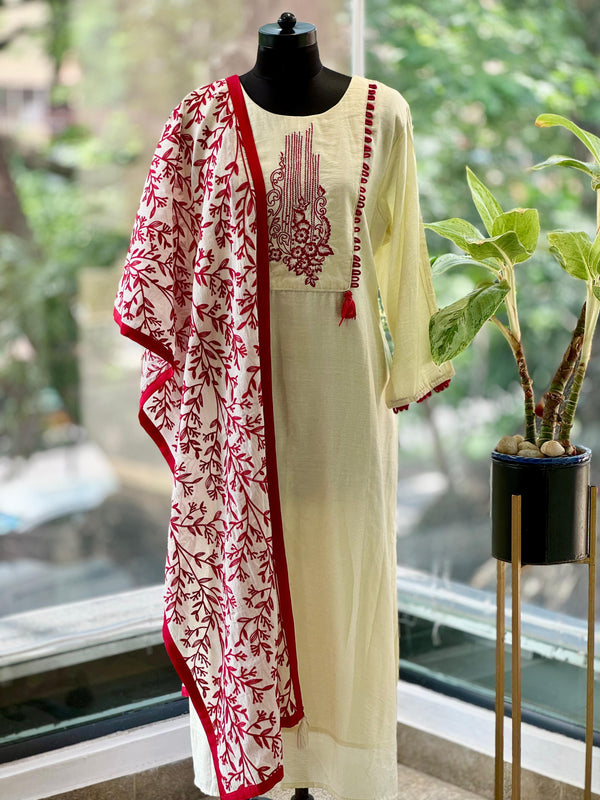 Cream Loop Yolk Long Kurta With Dupatta