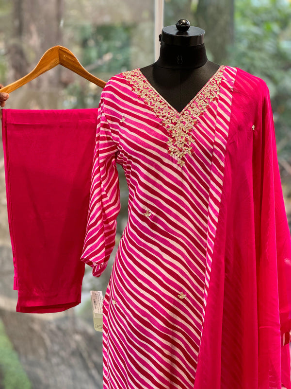 Pink Leheriya Suit Set